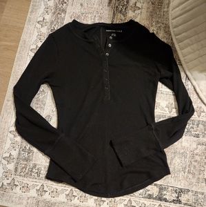 American Eagle Henley Waffle Knit